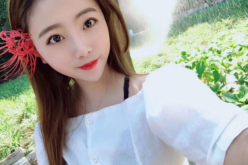 年轻可爱妹妹