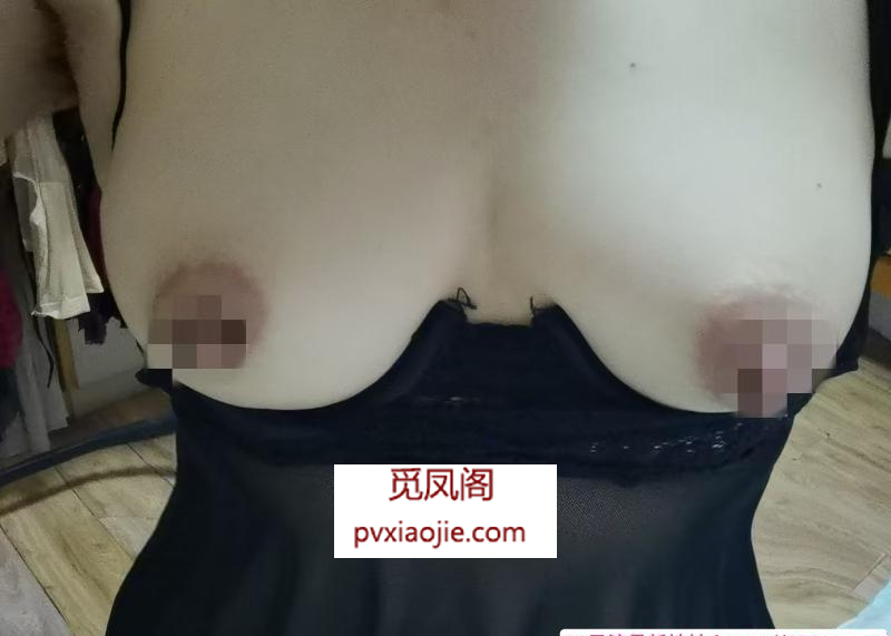 丰乳肥臀兼职少妇