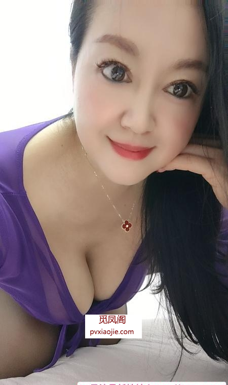 罗湖口岸小骚货少妇