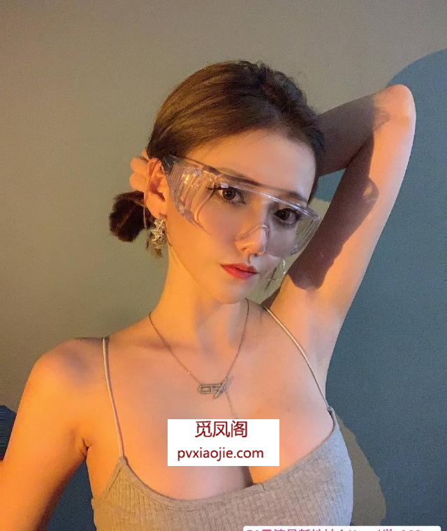 天然大熊颜值老师