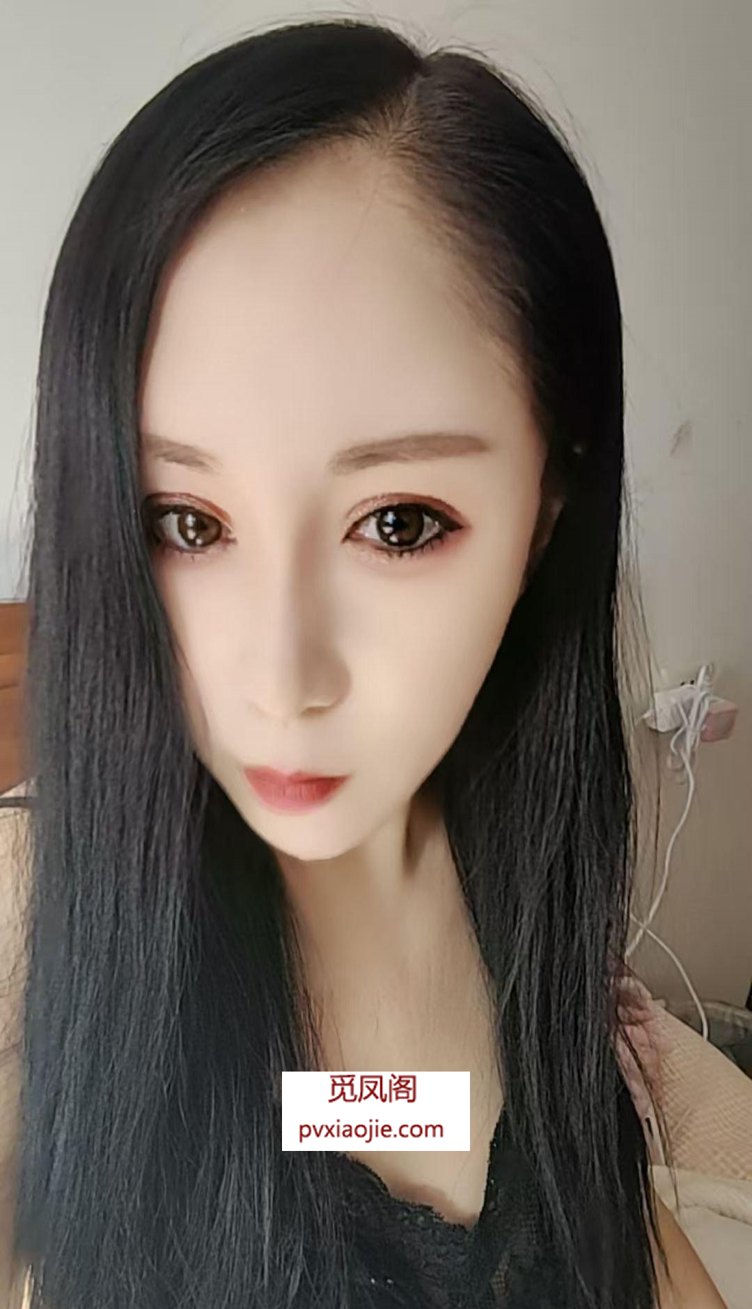 丰乳肥臀骚少妇