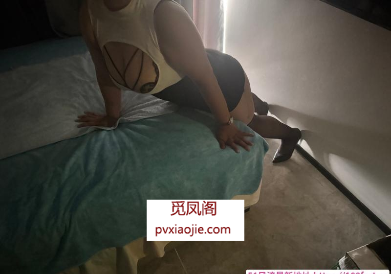 白云欧美bbw大屁股